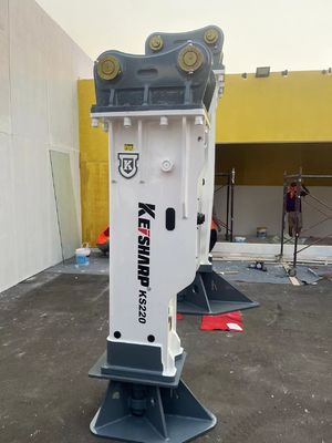 Bagian dari pemutus hidraulik untuk kasus 580 dan efisiensi Diameter Chisel 140mm